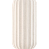 De Vaas Botan Notes 28 cm beige is een hoge, cilindervormige keramieken vaas in gebroken wit met een matte, gespikkelde afwerking en verticale ribbels - perfect voor subtiele textuur in een modern interieur.