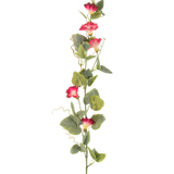 Een enkele steel van Kunstbloem Winde 122 cm rood, met verschillende rode kunstbloemen en groene bladeren tegen een effen witte achtergrond.